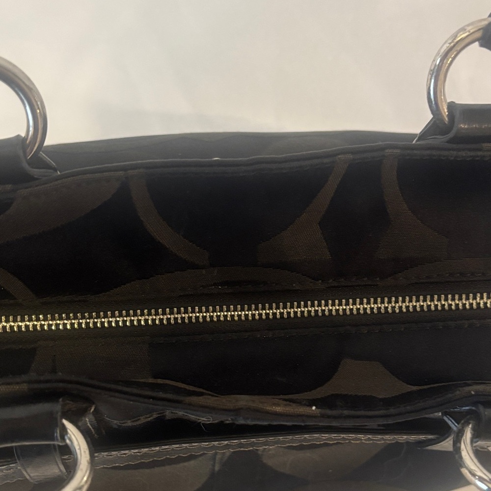 Coach Black Shoulder Bag with Silver Hardware - Picture 4 of 8